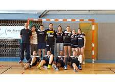 L'équipe de Handball Mixte : Championne Académique de Nice et Vice-championne Régionale !!!